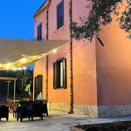 فندق مبيت وإفطار Il Giardino Del Tempio 4*